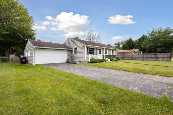 Backyard, Detached Garage, Exterior