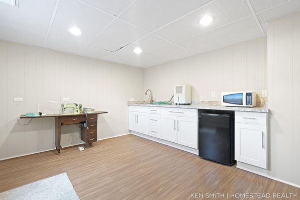 Home Office, Interior, Recessed Lighting, Wood Texture Flooring