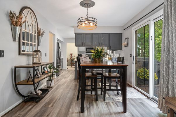 Dining room, Interior, Kitchen, Pendant Lights, Wood Texture Flooring