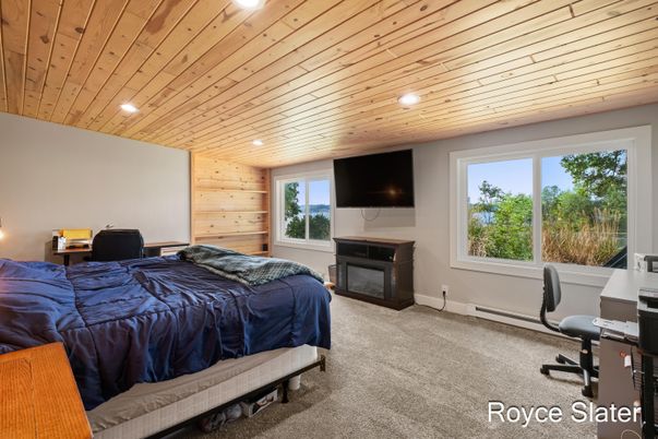 Bedroom, Home Office, Interior, Recessed Lighting, Wooden Ceilings, Wooden Walls