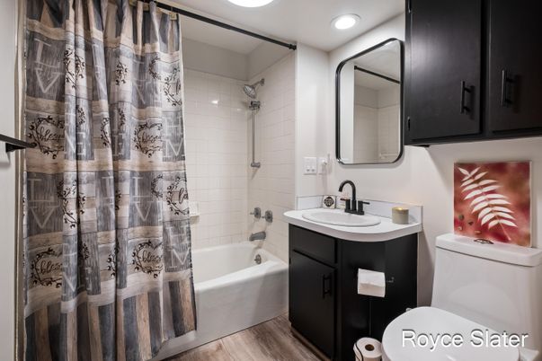 Bathroom, Interior, Recessed Lighting, Wood Texture Flooring