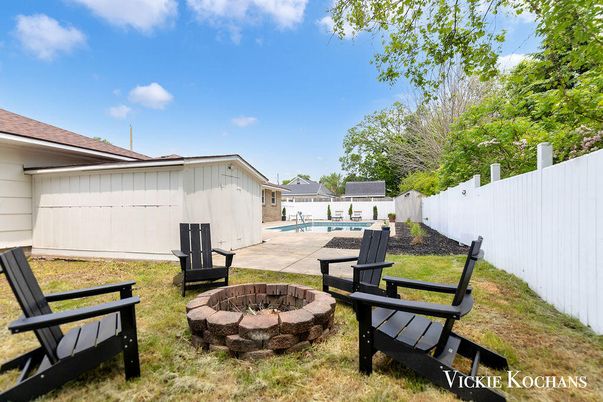 Backyard, Exterior, Pool