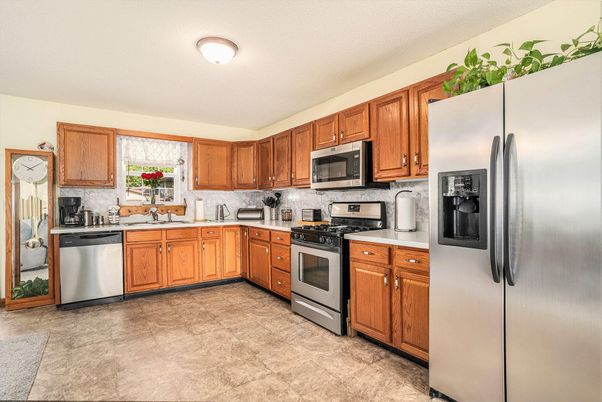 Interior, Kitchen, Stainless Steel Appliances