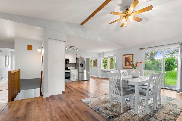 Dining room, Interior, Kitchen, Pendant Lights, Stainless Steel Appliances, Wood Texture Flooring