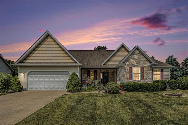 Attached, Exterior, Facade, Brick Traditional