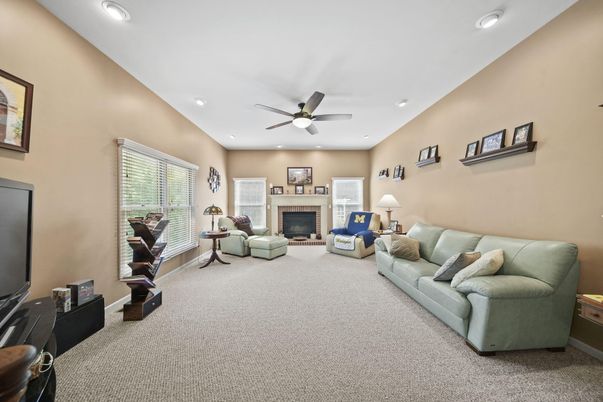 Fireplace, Interior, Living room, Recessed Lighting