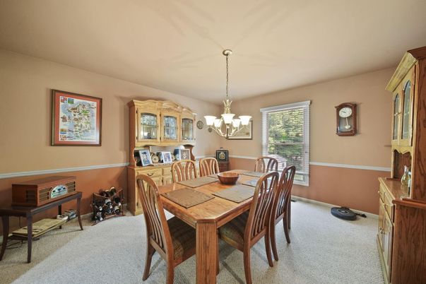 Chandelier, Dining room, Interior