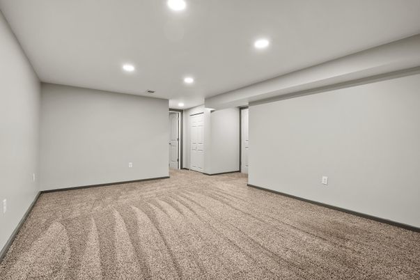Empty room, Interior, Recessed Lighting