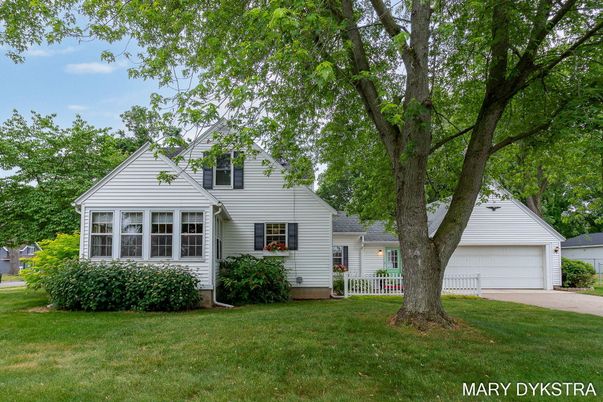 Backyard, Detached Garage, Exterior, Facade, Farmhouse