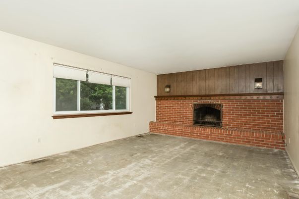 Empty room, Fireplace, Interior, Stone Walls
