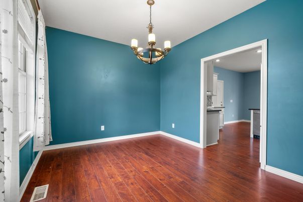 Chandelier, Empty room, Interior, Wood Texture Flooring