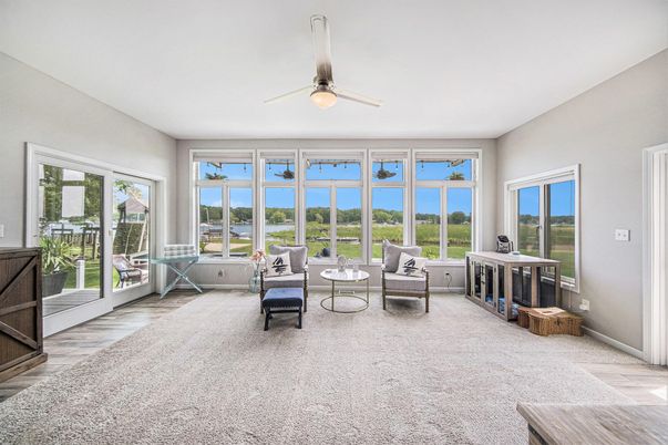 Interior, Living room, Sun Room, Water, Wood Texture Flooring