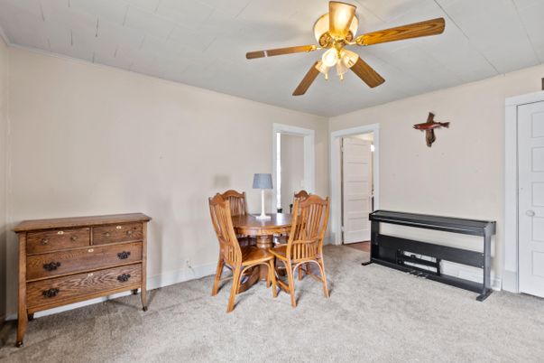 Dining room, Interior