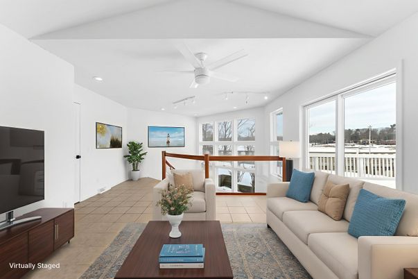 Dining room, Interior, Living room, Recessed Lighting