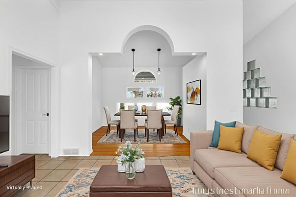 Dining room, Interior, Living room, Pendant Lights, Recessed Lighting, Wood Texture Flooring