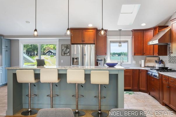 Interior, Kitchen, Pendant Lights, Recessed Lighting, Stainless Steel Appliances, Water