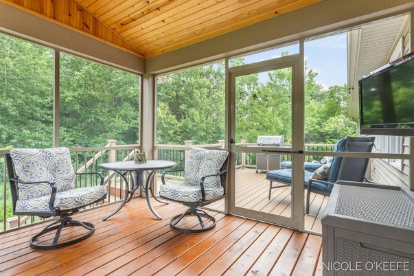 Interior, Sun Room, Wooden Ceilings, Wood Texture Flooring