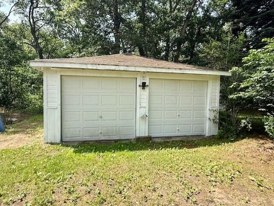 Detached Garage, Exterior