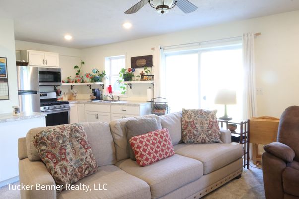 Interior, Kitchen, Living room, Recessed Lighting, Stainless Steel Appliances