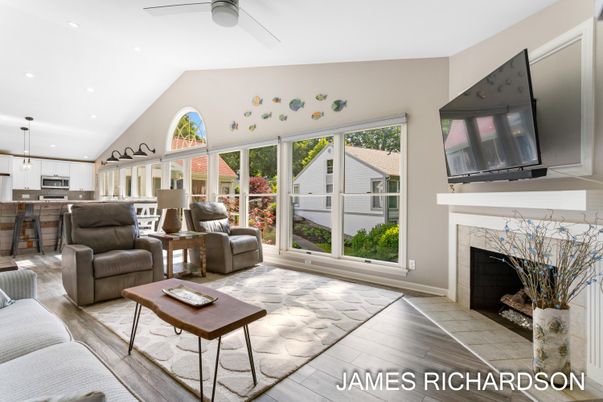 Fireplace, Interior, Kitchen, Living room, Pendant Lights, Recessed Lighting, Wood Texture Flooring