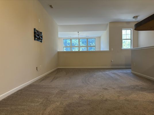 Empty room, Interior, Wooden Beams