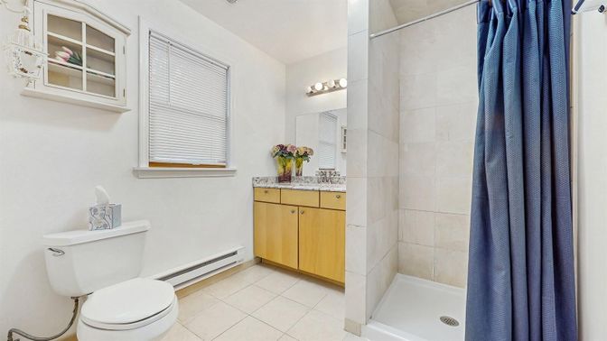 Bathroom, Interior