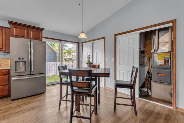 Dining room, Interior, Kitchen, Pendant Lights, Wood Texture Flooring
