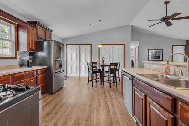 Dining room, Interior, Kitchen, Pendant Lights, Wood Texture Flooring