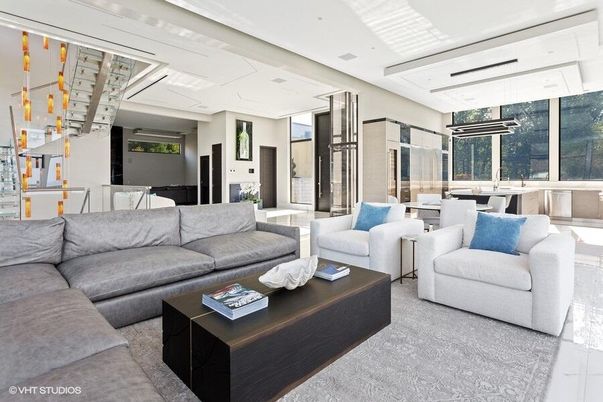 Dining room, Interior, Living room, Pendant Lights