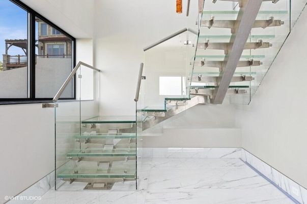 Interior, Marble