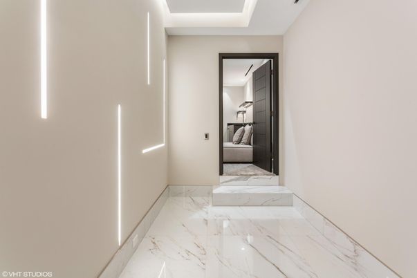 Interior, Marble