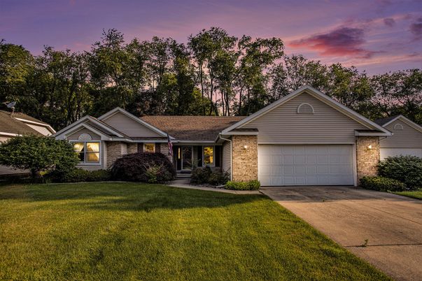 Attached, Exterior, Facade, Brick Facade, Ranch