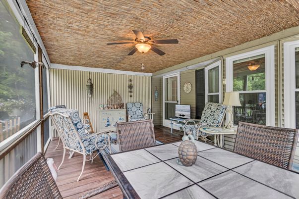 Exterior, Sun Room