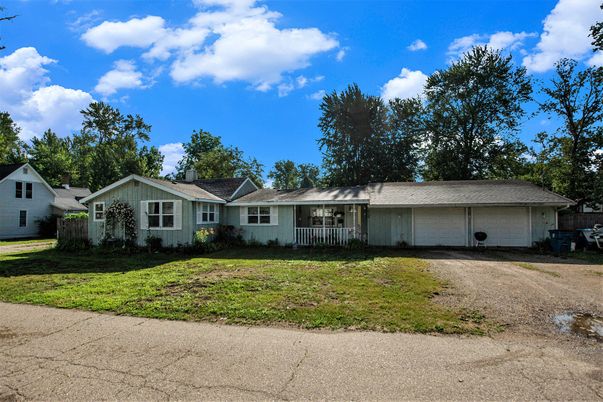 Attached, Backyard, Exterior, Facade, Ranch