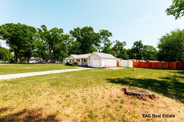 Backyard, Detached Garage, Exterior