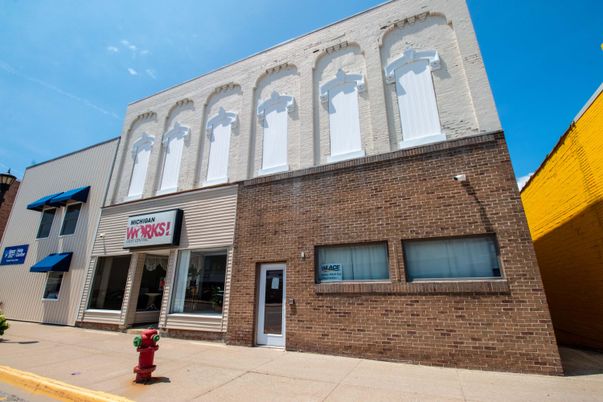 Exterior, Facade, Brick Facade, Rowhouse