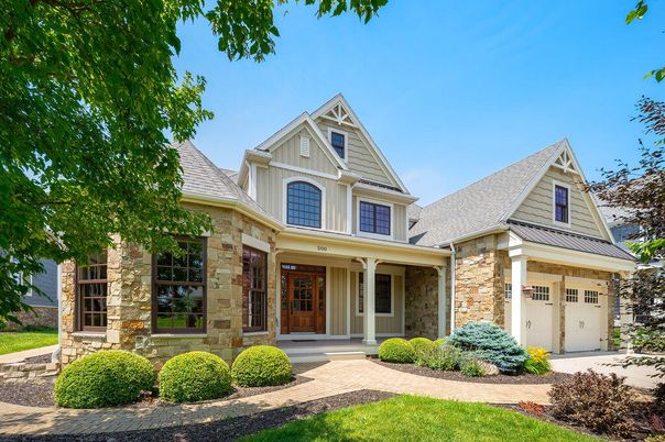 Attached, Exterior, Facade, Farmhouse