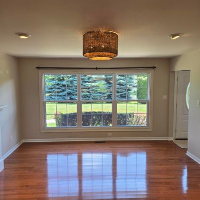 Chandelier, Empty room, Interior, Recessed Lighting, Wood Texture Flooring