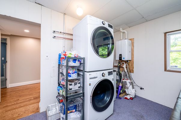 Interior, Recessed Lighting, Utility Closets, Washer, Wood Texture Flooring