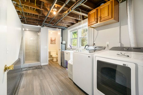 Interior, Washer, Wooden Beams, Wooden Ceilings, Wood Texture Flooring