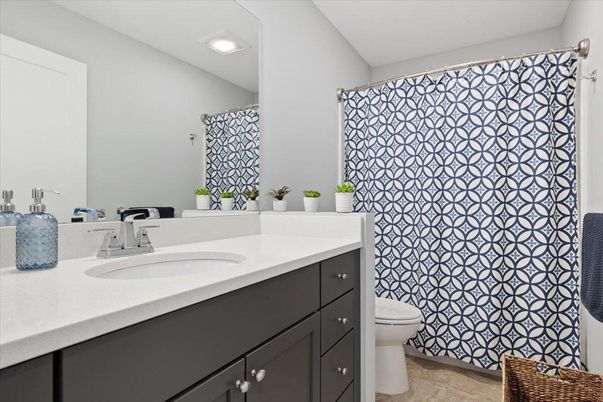 Bathroom, Dual Sink Vanities, Interior, Recessed Lighting