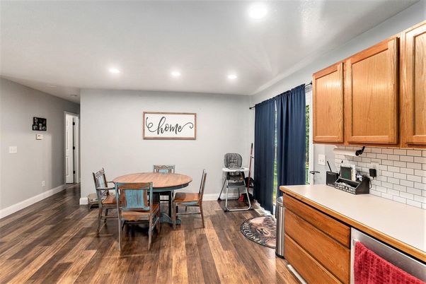 Dining room, Interior, Recessed Lighting, Wood Texture Flooring