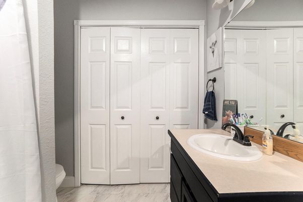 Bathroom, Dual Sink Vanities, Interior, Marble