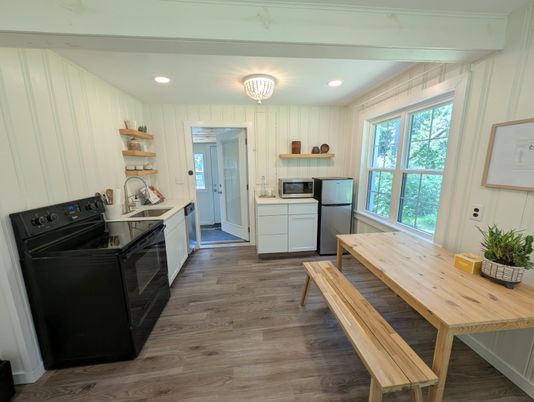 Dining room, Interior, Kitchen, Recessed Lighting, Wood Texture Flooring