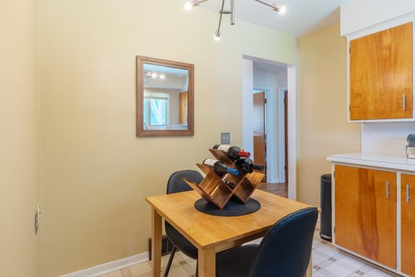 Dining room, Interior