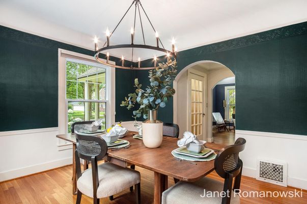 Chandelier, Dining room, Interior, Wood Texture Flooring