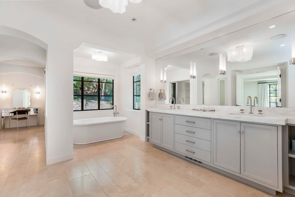 Bathroom, Dual Sink Vanities, Free Standing Baths, Interior, Recessed Lighting