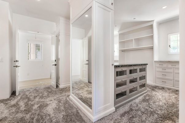 Interior, Recessed Lighting, Walk-in Closets