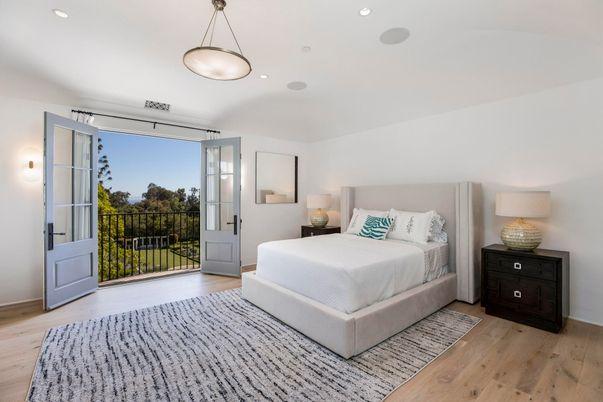Bedroom, Interior, Pendant Lights, Recessed Lighting, Wood Texture Flooring
