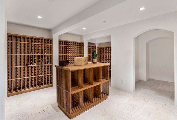 Interior, Recessed Lighting, Wine Storage